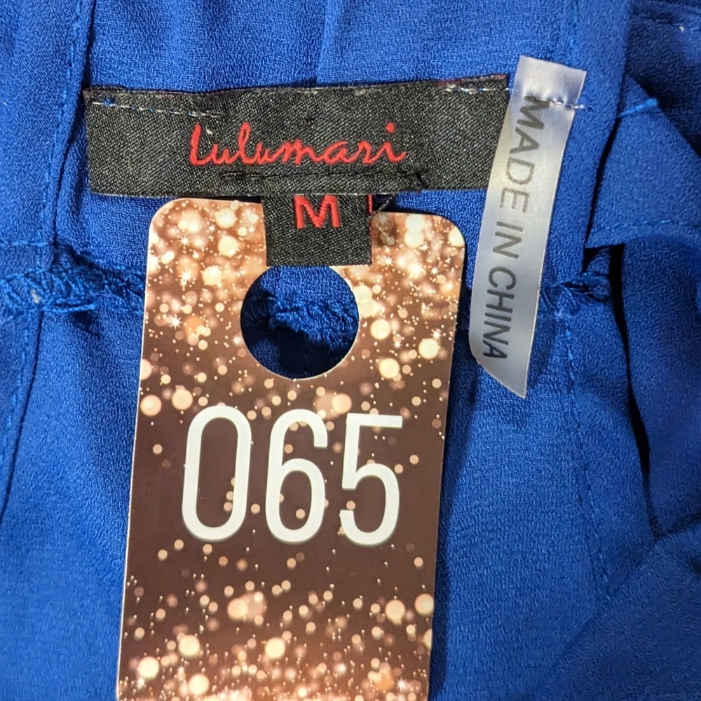 5/$25 Lulumari Sleeveless Top - Picture 5 of 6